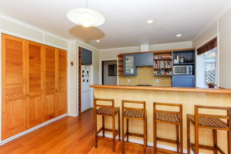 Photo of property in 273 Tukapa Street, Hurdon, New Plymouth, 4310