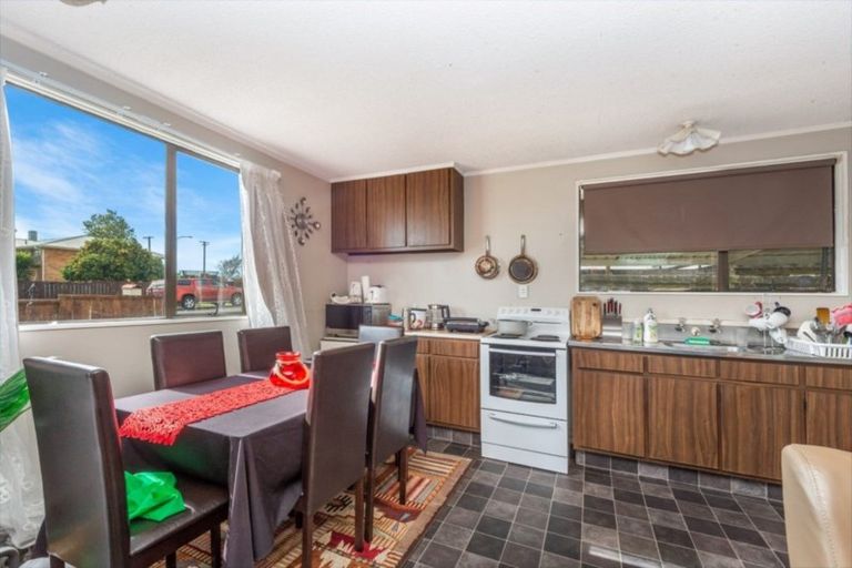 Photo of property in 28 Sain Crescent, Morrinsville, 3300