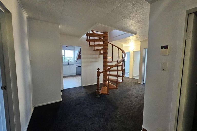 Photo of property in 19 Humphreys Grove, Titahi Bay, Porirua, 5022