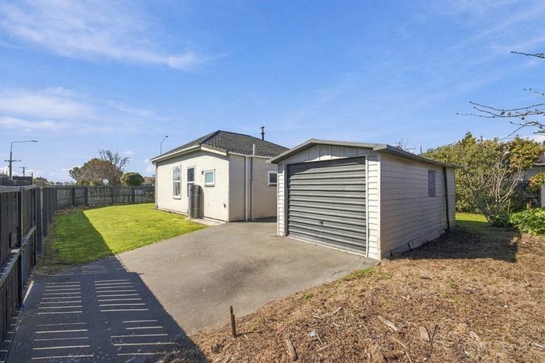 Photo of property in 732 Ferry Road, Woolston, Christchurch, 8023