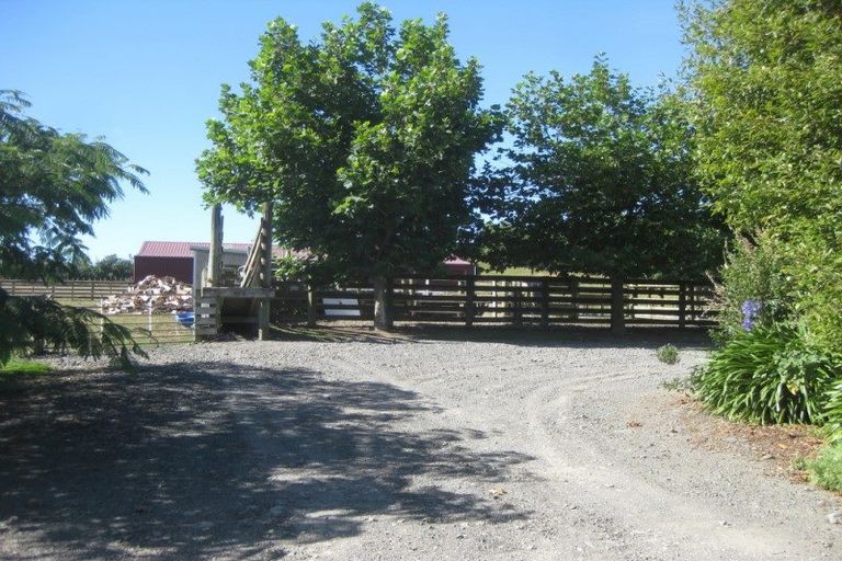 Photo of property in 183a Smith Road, Dannevirke, 4978