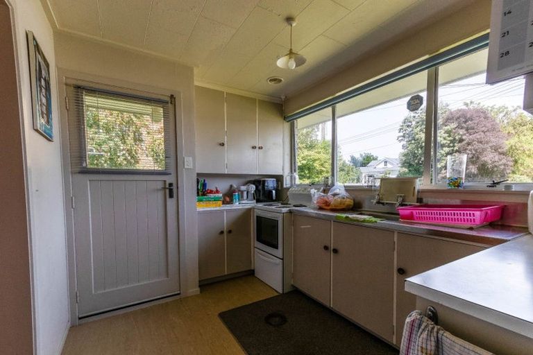 Photo of property in 51 Grey Street, Marton, 4710