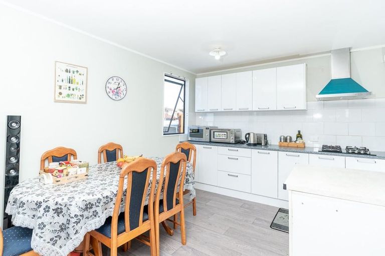 Photo of property in 26a Hamblyn Crescent, Nawton, Hamilton, 3200