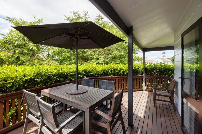 Photo of property in 146 Ross Street, Pirongia, 3802