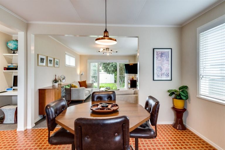 Photo of property in 500 Main North Road, Bay View, Napier, 4104