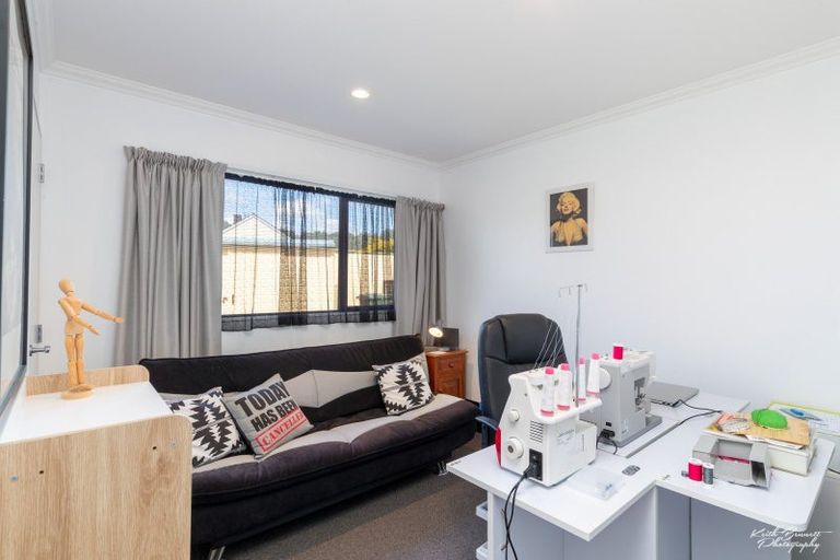 Photo of property in 58a Molesworth Street, Taita, Lower Hutt, 5011