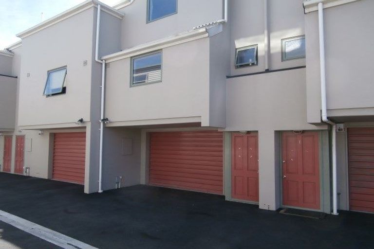 Photo of property in 3/407 Barbadoes Street, Christchurch Central, Christchurch, 8013