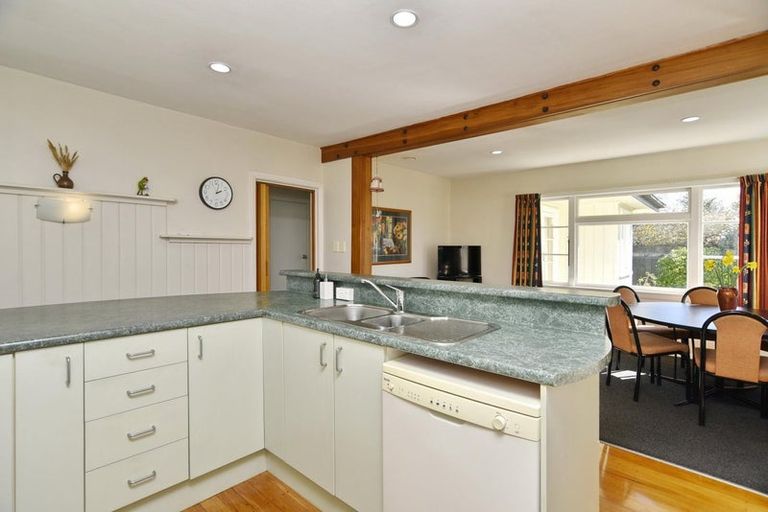 Photo of property in 91 Vagues Road, Northcote, Christchurch, 8052