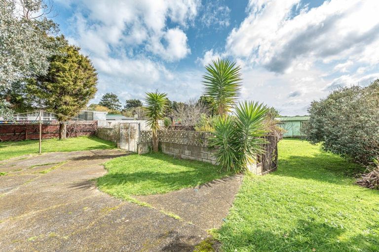 Photo of property in 43 Manuka Street, Castlecliff, Whanganui, 4501
