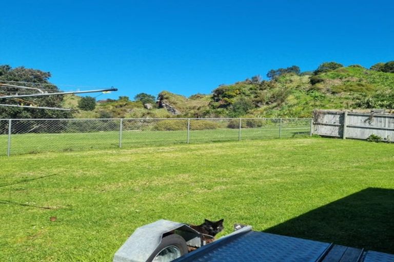 Photo of property in 94 Coronation Road, Mangere Bridge, Auckland, 2022