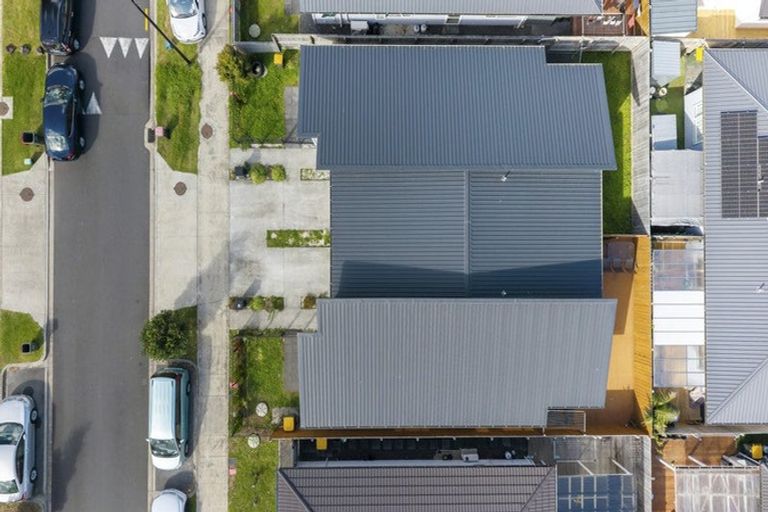 Photo of property in 18 Kutukutu Street, Takanini, 2112