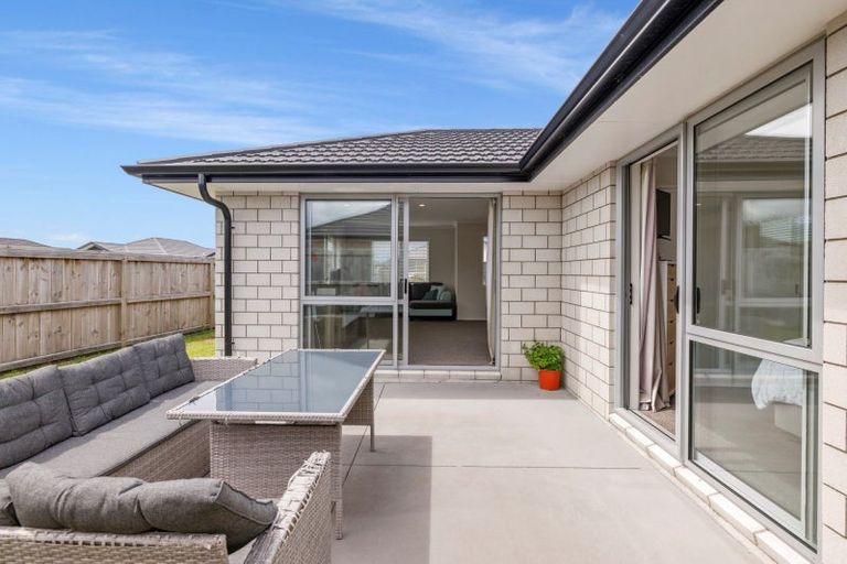 Photo of property in 25 Kanapa Close, Papamoa, 3118