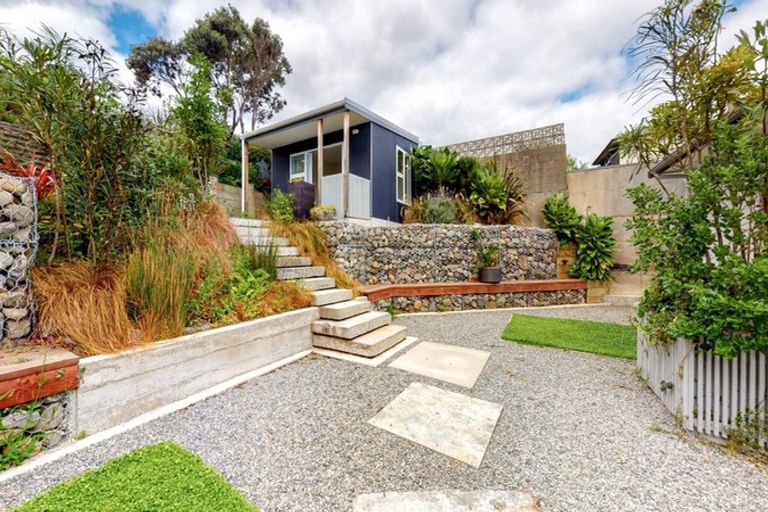 Photo of property in 4 The Parade, Paekakariki, 5034