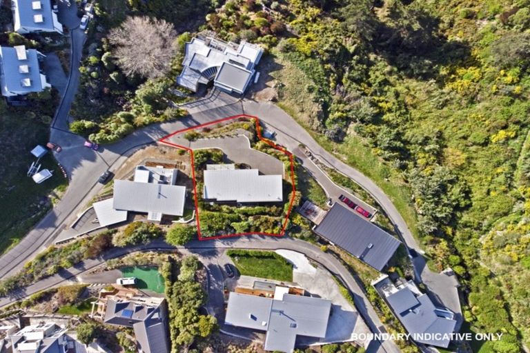 Photo of property in 11 Iles Lane, Cashmere, Christchurch, 8022