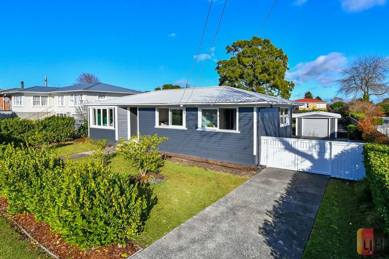 Photo of property in 26 Halberg Street, Papakura, 2110