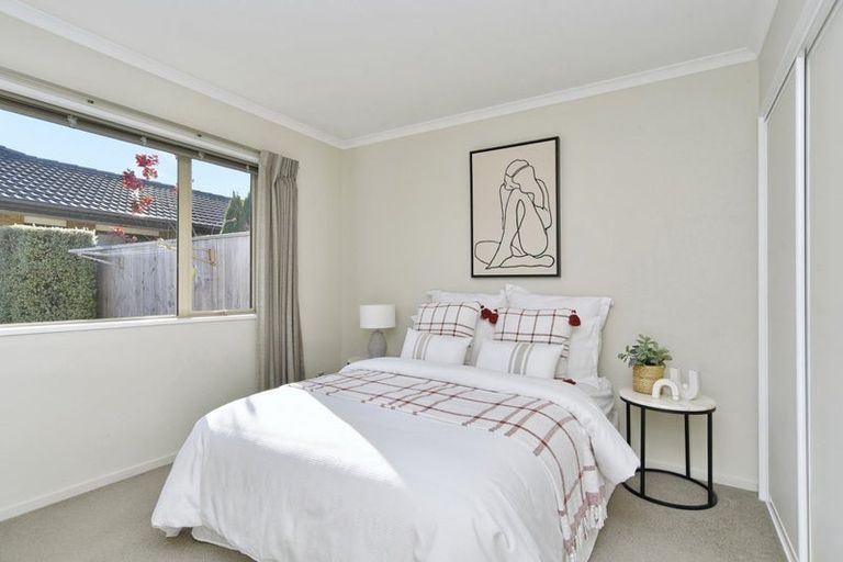 Photo of property in 3 Reeves Road, Rangiora, 7400