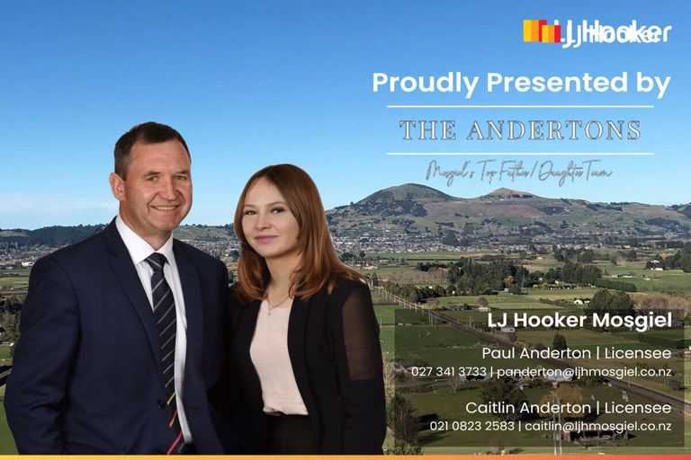 Photo of property in 16 Clyde Street, Kinmont Park, Mosgiel, 9024