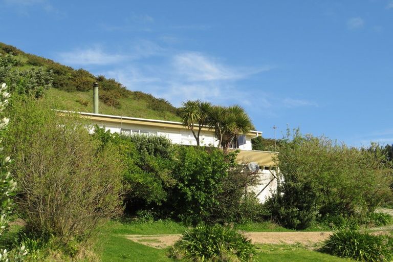 Photo of property in 47 Lochiel Street, Mahia, Nuhaka, 4198