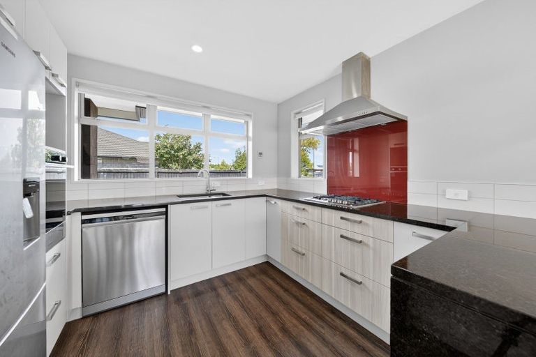 Photo of property in 7 Carradale Avenue, Broomfield, Christchurch, 8042