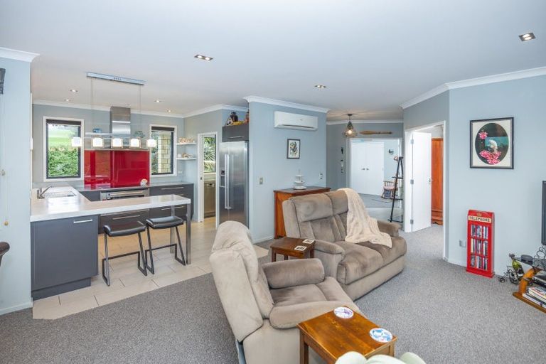 Photo of property in 32 Duval Way, Whatawhata, Hamilton, 3289