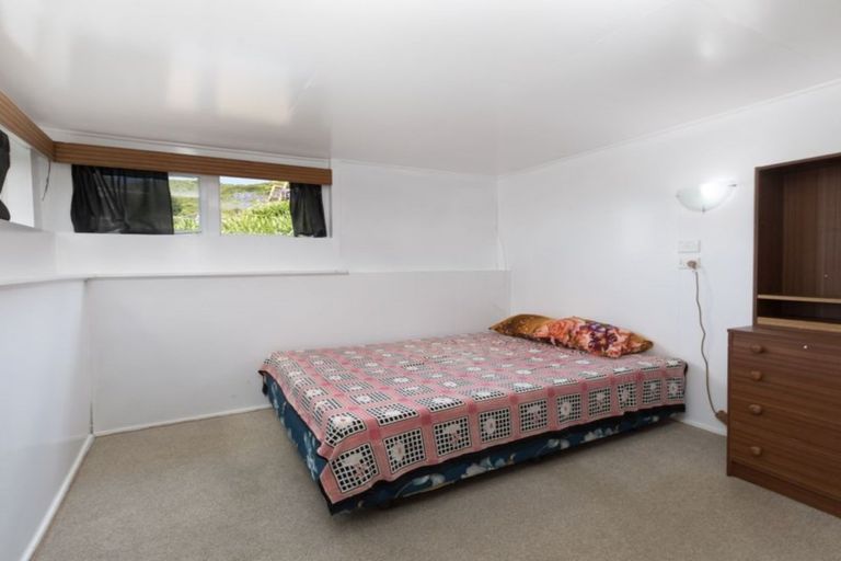 Photo of property in 69 Kotuku Street, Elsdon, Porirua, 5022