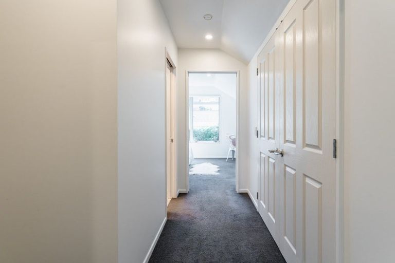 Photo of property in 8a Queen Street, Brighton, Dunedin, 9035