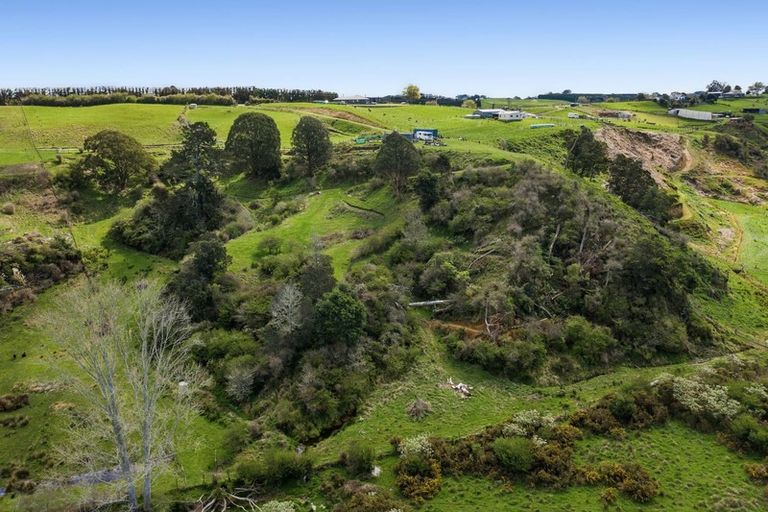 Photo of property in 233 Paerata Ridge Road, Waiotahe, Opotiki, 3198