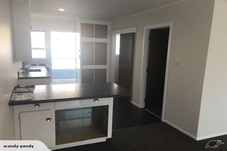 Photo of property in 2/8 Peddie Street, Taradale, Napier, 4112