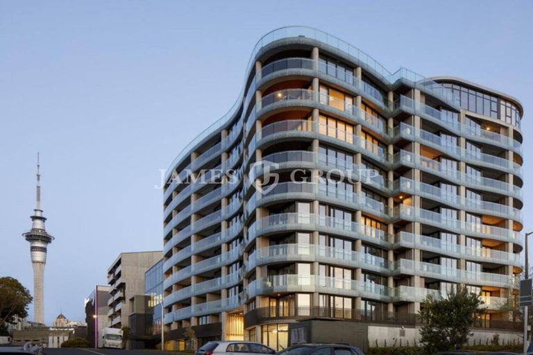 Photo of property in 70 Sale Street, Hokitika, 7810