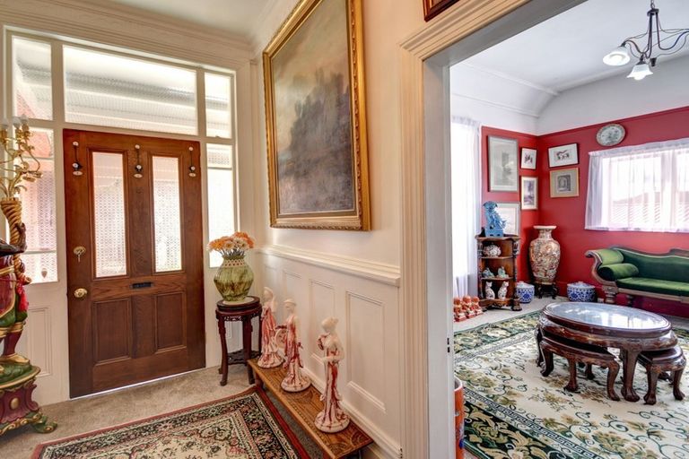 Photo of property in 7 Easther Crescent, Kew, Dunedin, 9012