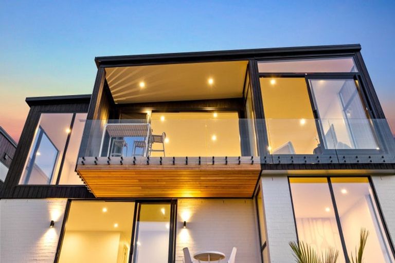 Photo of property in 45b Rosario Crescent, Red Beach, 0932