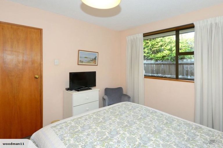 Photo of property in 2/302a Ilam Road, Burnside, Christchurch, 8053