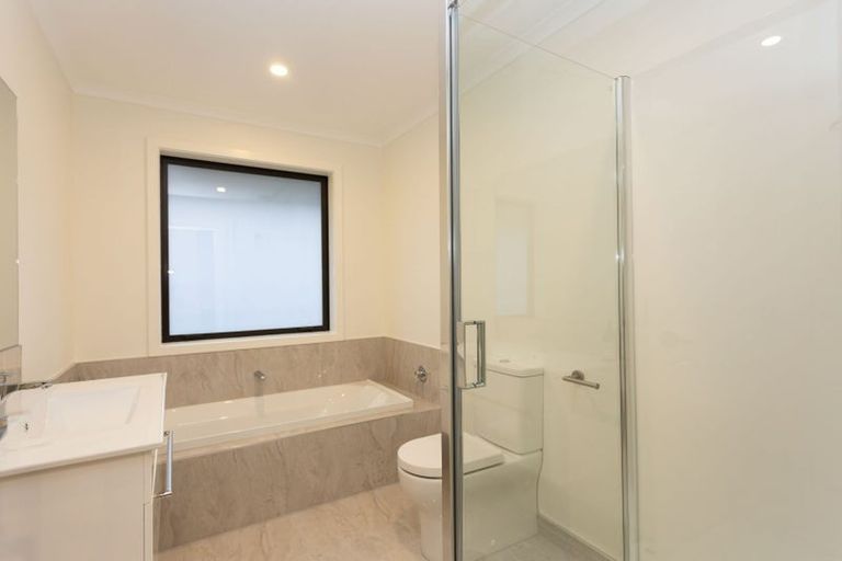 Photo of property in 4 Half Pint Lane, Halswell, Christchurch, 8025