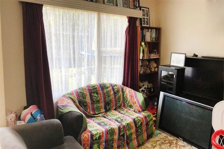 Photo of property in 1/7 Thompson Street, Mangere East, Auckland, 2024