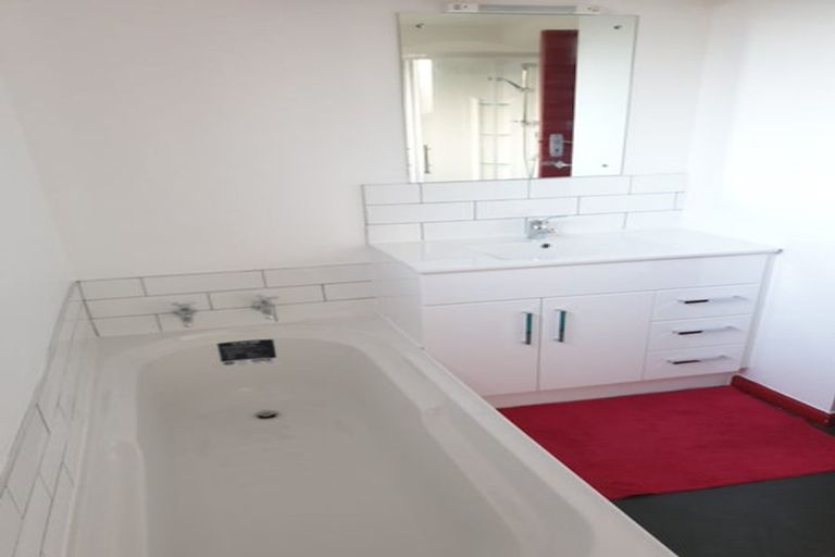 Photo of property in 48 Bledisloe Street, Kurow, 9435