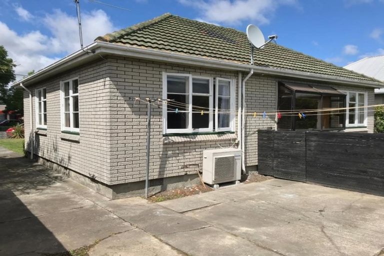Photo of property in 411 Ilam Road, Bryndwr, Christchurch, 8053