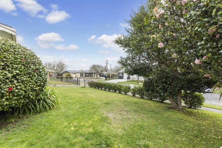 Photo of property in 2 Tudor Crescent, Chedworth, Hamilton, 3210