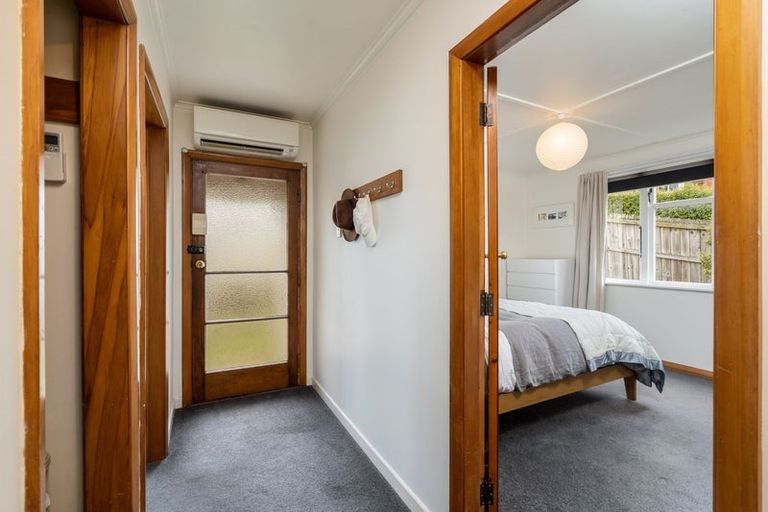 Photo of property in 194 Brockville Road, Brockville, Dunedin, 9011