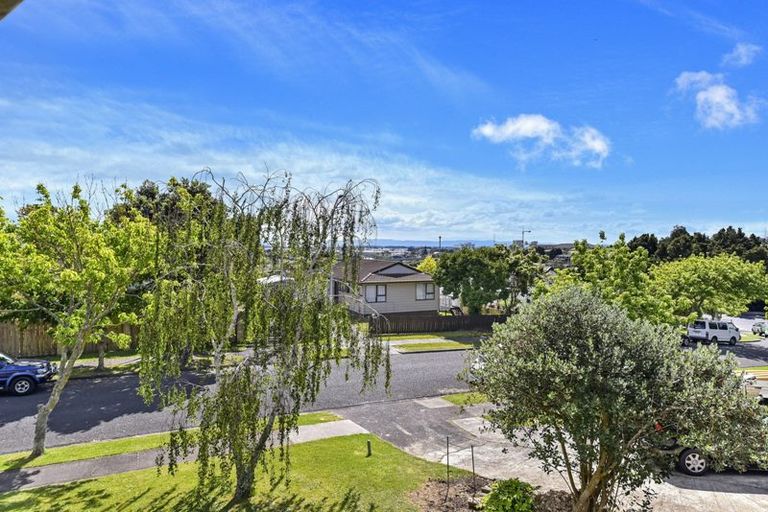 Photo of property in 155 Ransom Smyth Drive, Goodwood Heights, Auckland, 2105