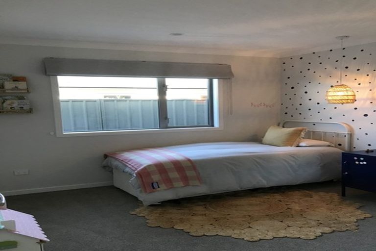 Photo of property in 25 Rakaia Way, Poraiti, Napier, 4112