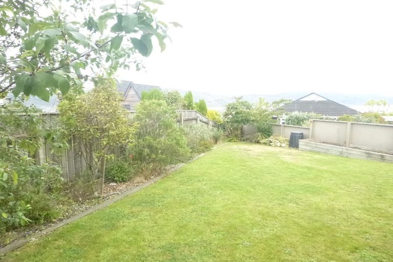 Photo of property in 80 Mulberry Street, Normandale, Lower Hutt, 5010