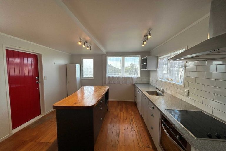 Photo of property in 13 Chaytor Street, Te Puke, 3119