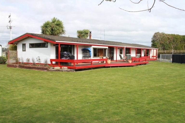 Photo of property in 267 Inland North Road, Tikorangi, Waitara, 4383