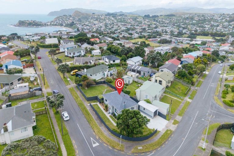 Photo of property in 2 Matatiro Street, Titahi Bay, Porirua, 5022