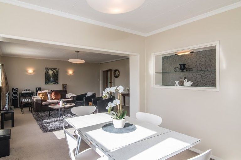 Photo of property in 169 Broderick Road, Johnsonville, Wellington, 6037