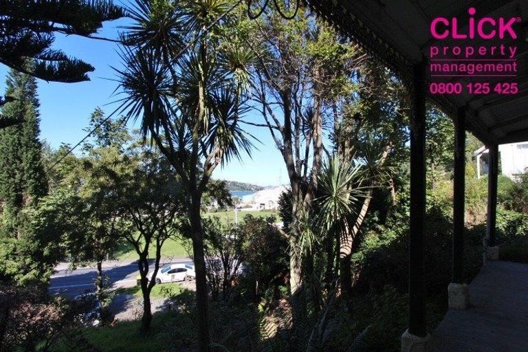 Photo of property in 157 Ravensbourne Road, Ravensbourne, Dunedin, 9022