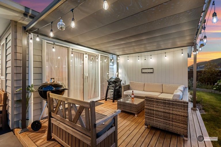 Photo of property in 4 Martha Turnell Crescent, Manor Park, Lower Hutt, 5019