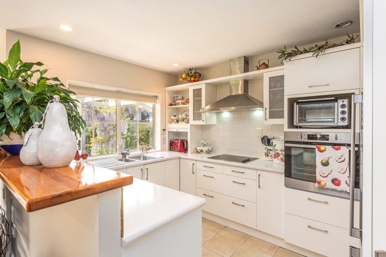 Photo of property in 7 Stable Court Lane, Spreydon, Christchurch, 8024