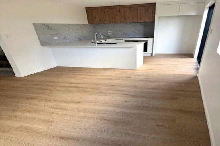 Photo of property in 7/15 Oakland Avenue, Papatoetoe, Auckland, 2025