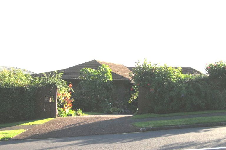 Photo of property in 83 Takutai Avenue, Half Moon Bay, Auckland, 2012